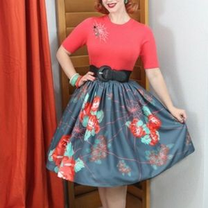 Oblong Box Shop spiderweb skirt size S